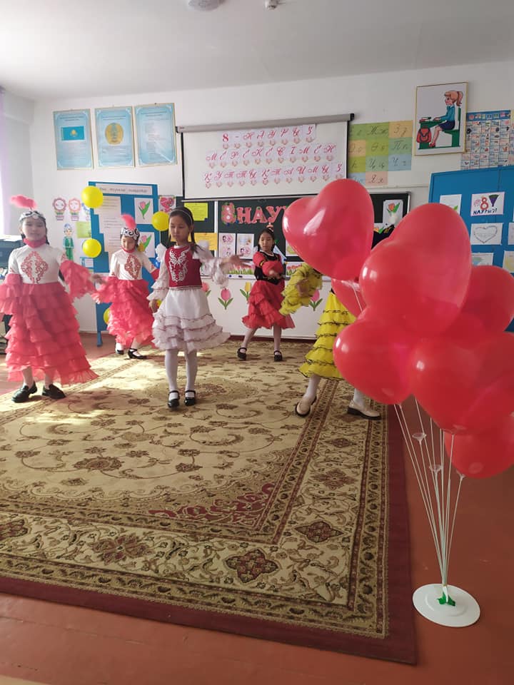 8 наурыз -халықаралық әйелдер күні